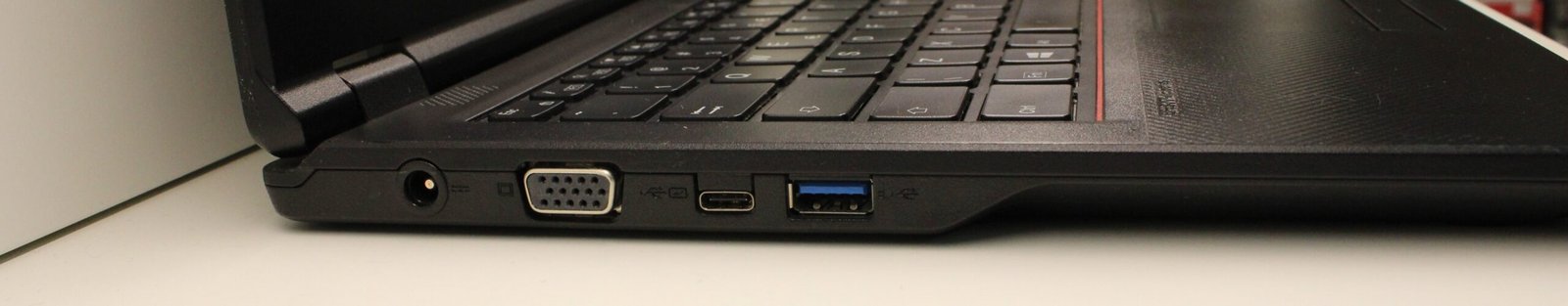Fujitsu E548 I5-8250U / 16GB / 128GB (Generalüberholt)