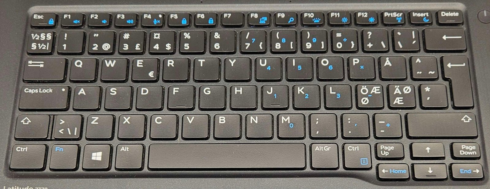 Dell Latitude 7370 m5-6y75 / 8GB / 512GB (Generalüberholt)